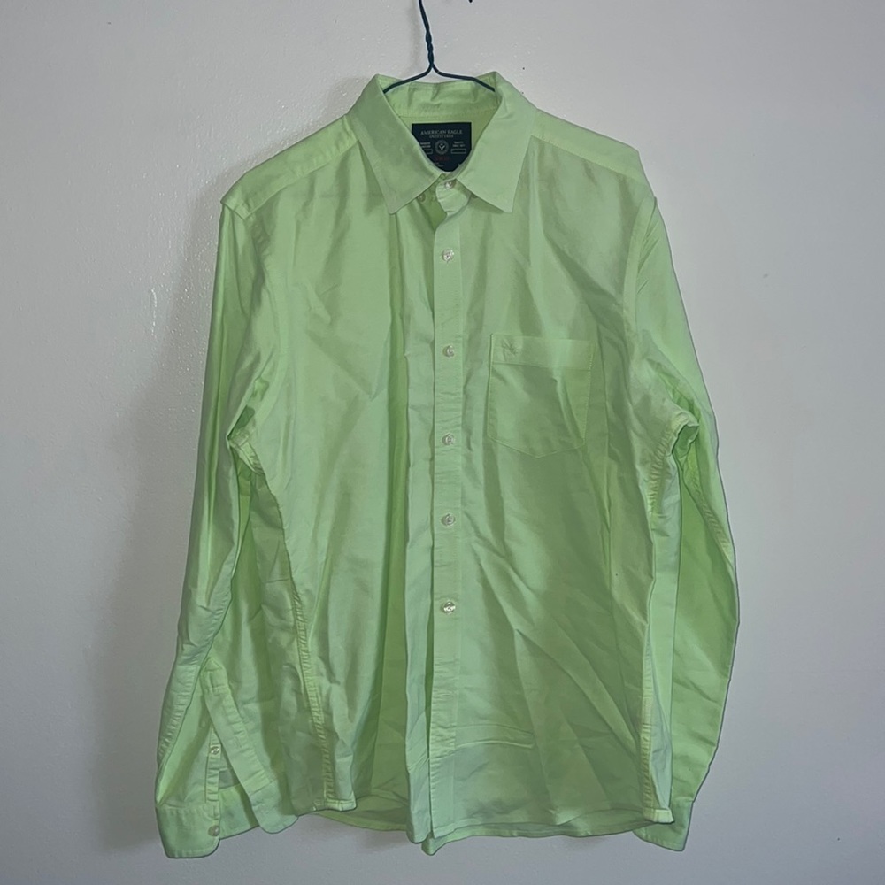 American Eagle Men’s shirt (M)